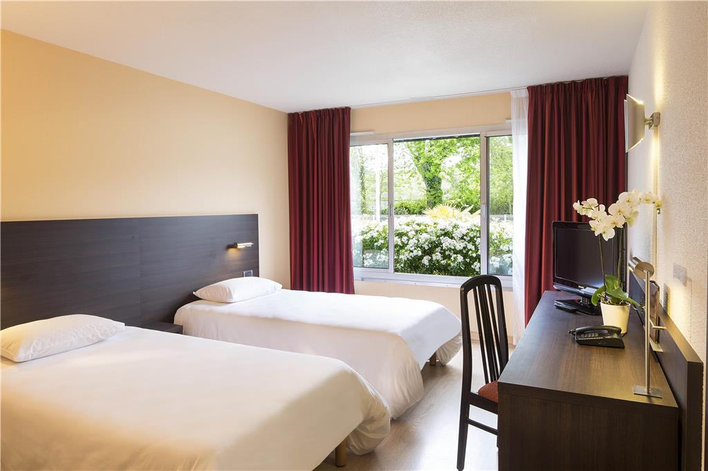 Oceania Quimper Hotel Phòng bức ảnh